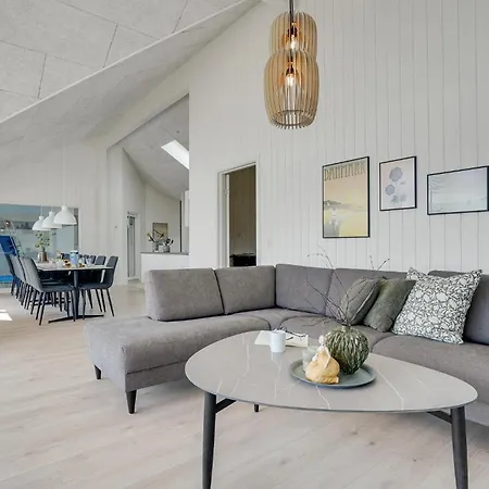 別荘 Lovely In Vaeggerlose With Sauna Bøtø By