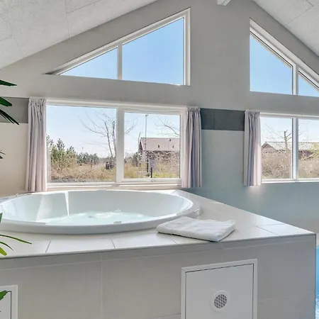 Stunning In Vaeggerlose With Indoor Swimming Pool * Bøtø By